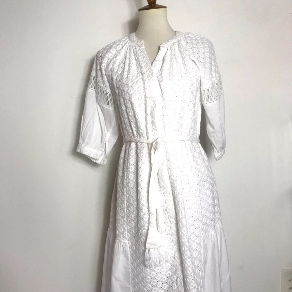 Storet White Fringe belted dress